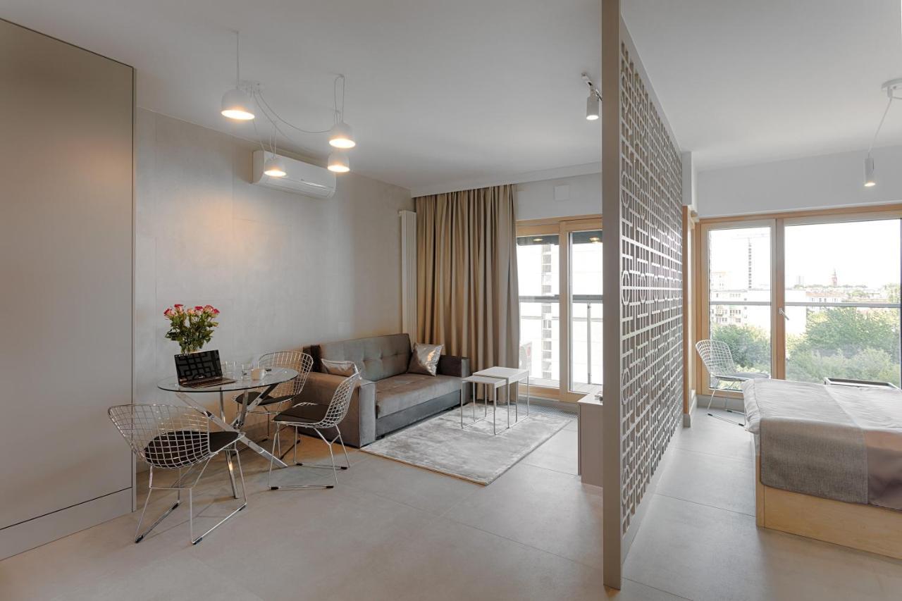Mennica Residence Luxury Location Warschau Exterior foto